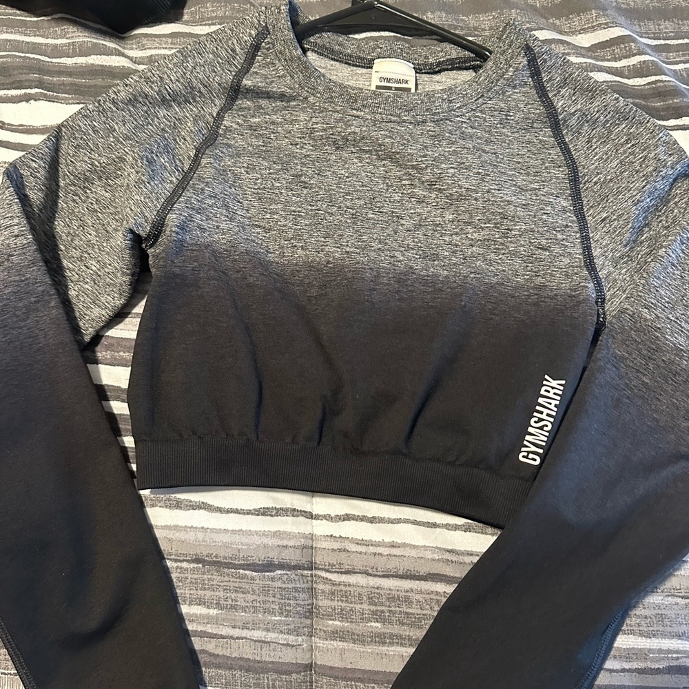 Gymshark Long Sleeve Crop Top
